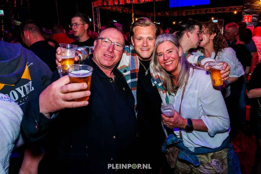 Publiek Bewerkt    (22)